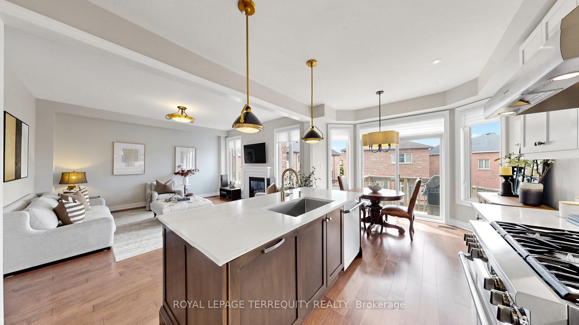 Photo 18 of 73 Manila Avenue, Markham, Berczy — HOMEH
