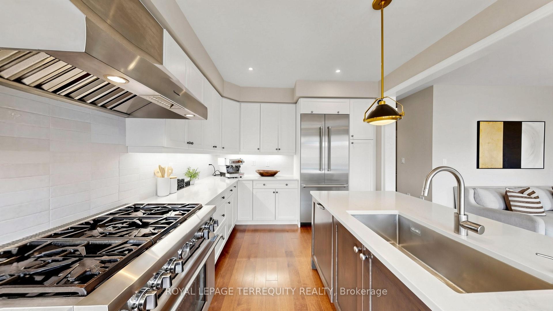 Photo 20 of 73 Manila Avenue, Markham, Berczy — HOMEH