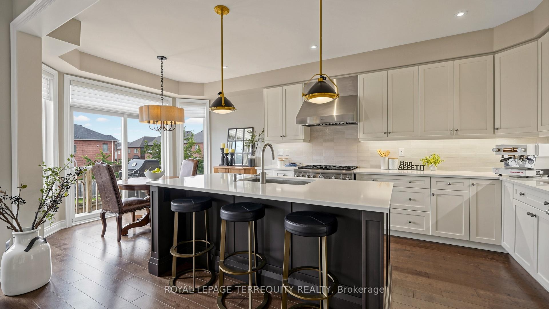 Photo 23 of 73 Manila Avenue, Markham, Berczy — HOMEH