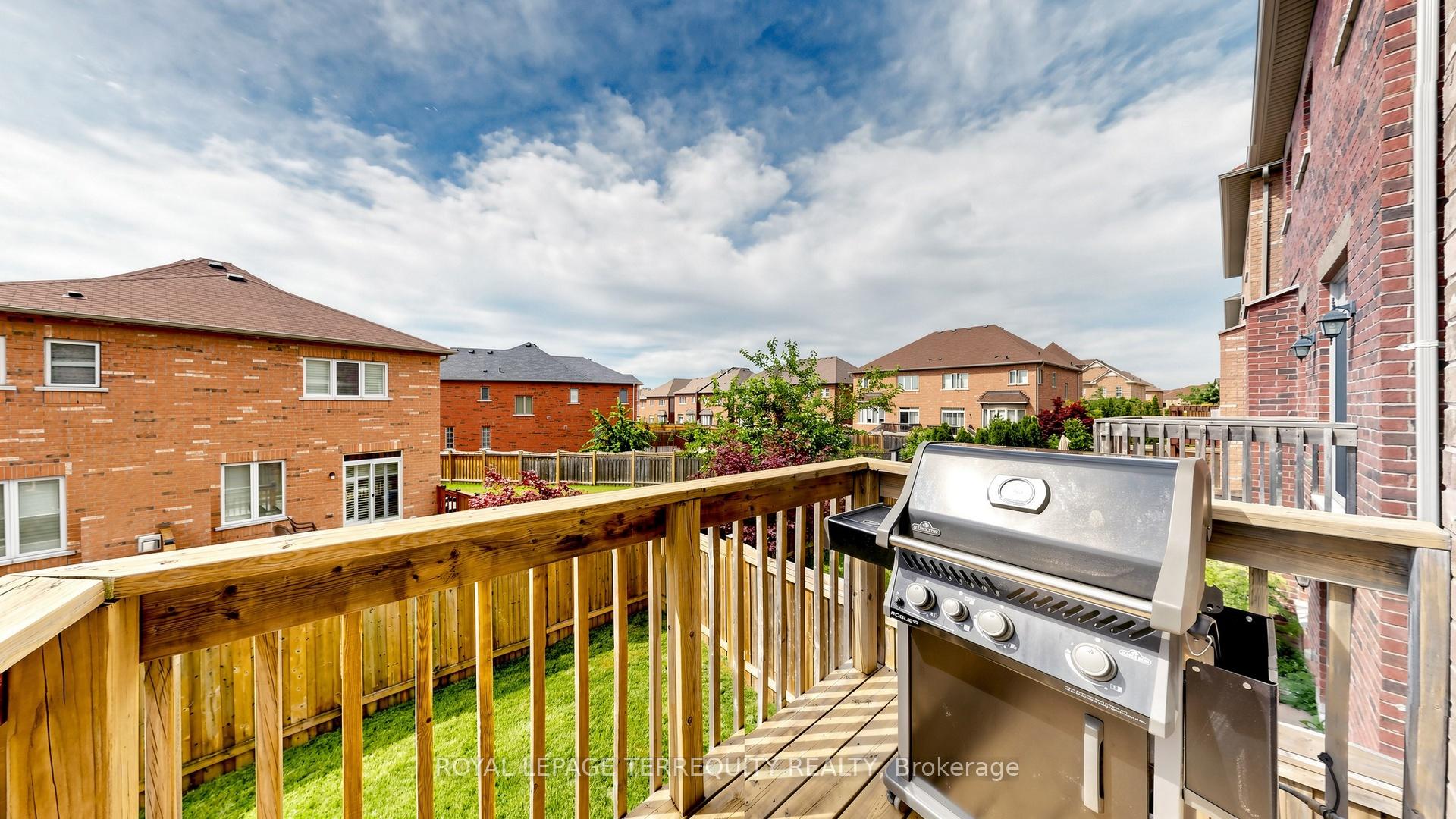 Photo 48 of 73 Manila Avenue, Markham, Berczy — HOMEH