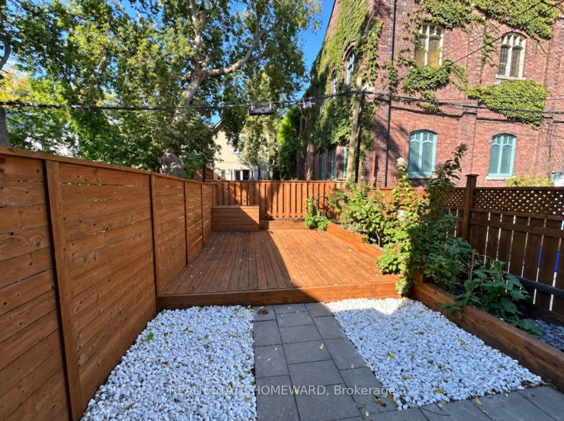 Photo 9 of Unit Main, 726 Gerrard Street E, Toronto, North Riverdale — HOMEH