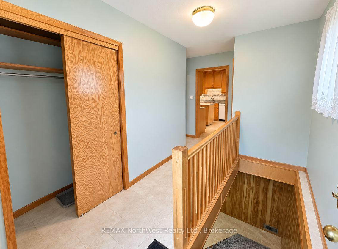 Photo 3 of 230 Fourth Street N, Kenora, North End — HOMEH