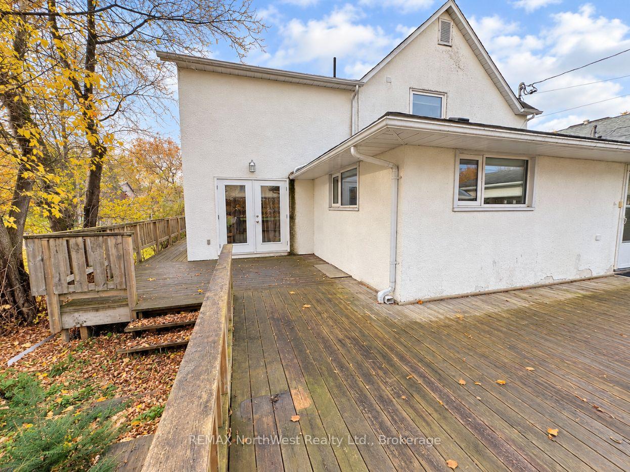 Photo 38 of 230 Fourth Street N, Kenora, North End — HOMEH