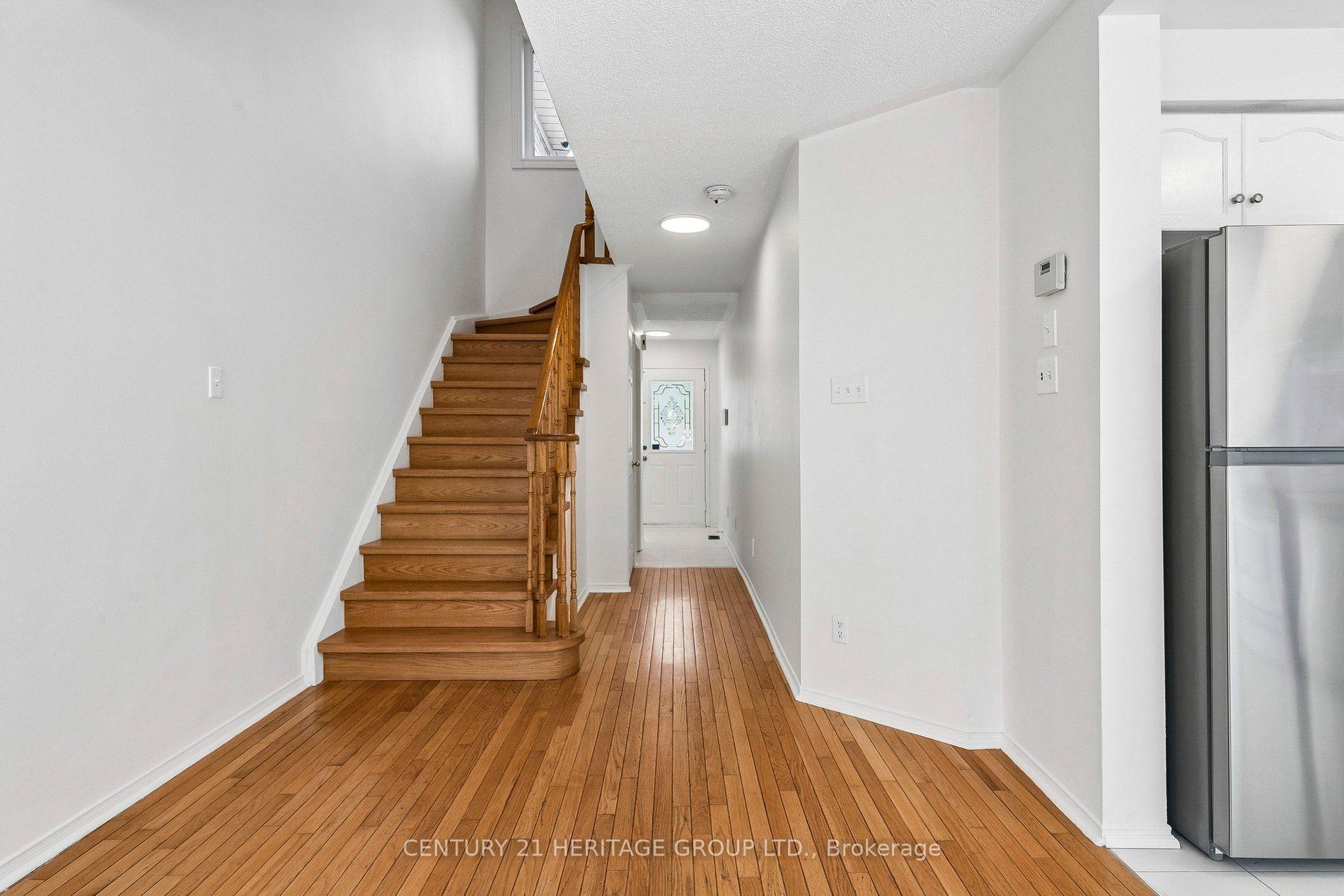 Photo 11 of 3920 Zenith Court, Mississauga, Lisgar — HOMEH
