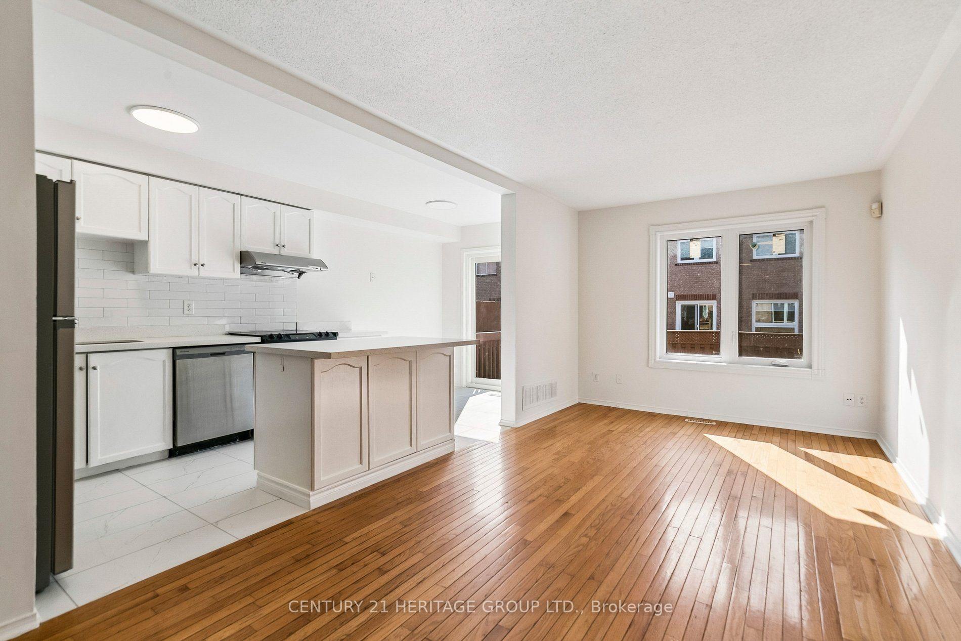 Photo 13 of 3920 Zenith Court, Mississauga, Lisgar — HOMEH