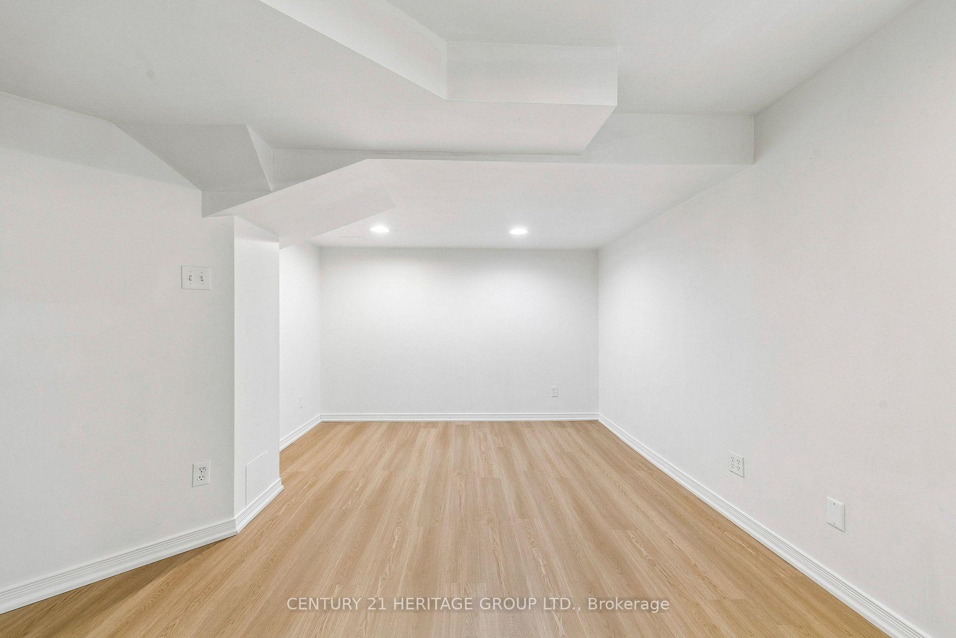 Photo 22 of 3920 Zenith Court, Mississauga, Lisgar — HOMEH