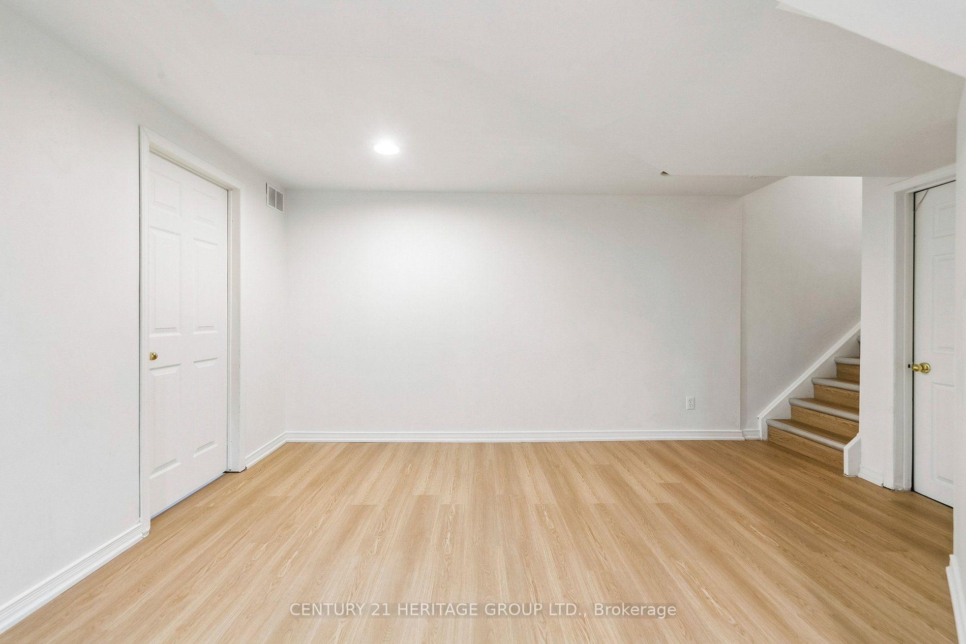 Photo 25 of 3920 Zenith Court, Mississauga, Lisgar — HOMEH