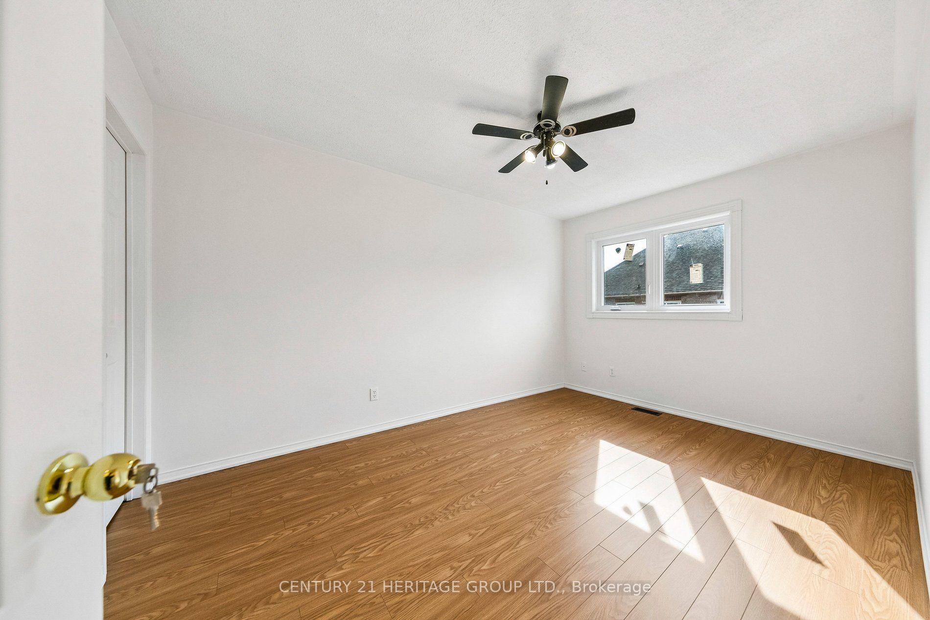 Photo 28 of 3920 Zenith Court, Mississauga, Lisgar — HOMEH