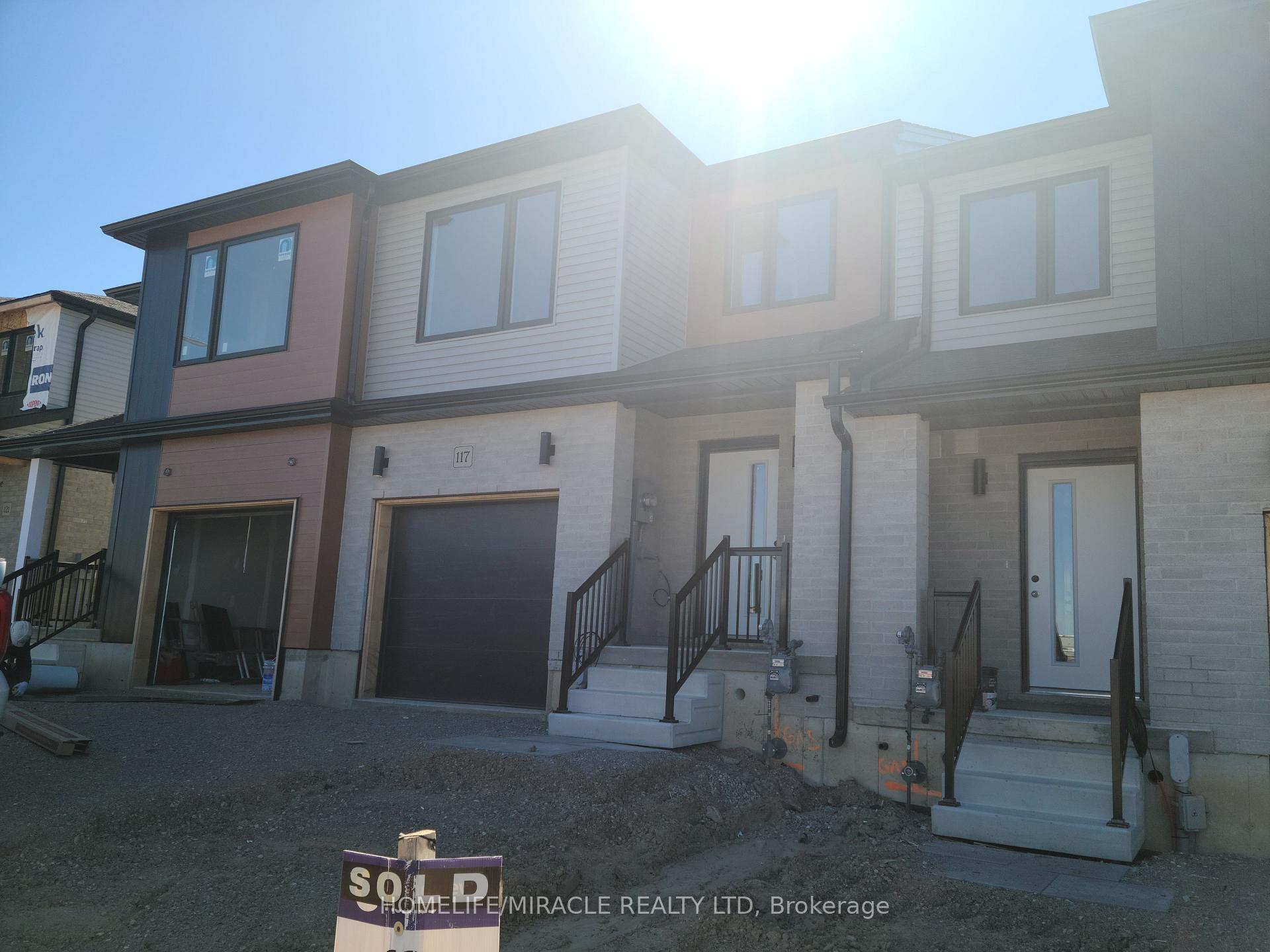 Photo 2 of 117 Mattingley Street, Brant, Paris — HOMEH