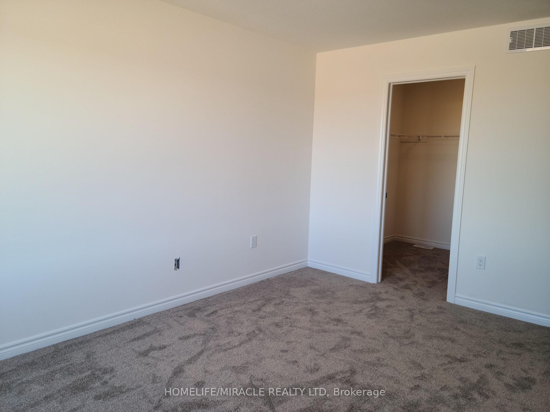 Photo 13 of 117 Mattingley Street, Brant, Paris — HOMEH