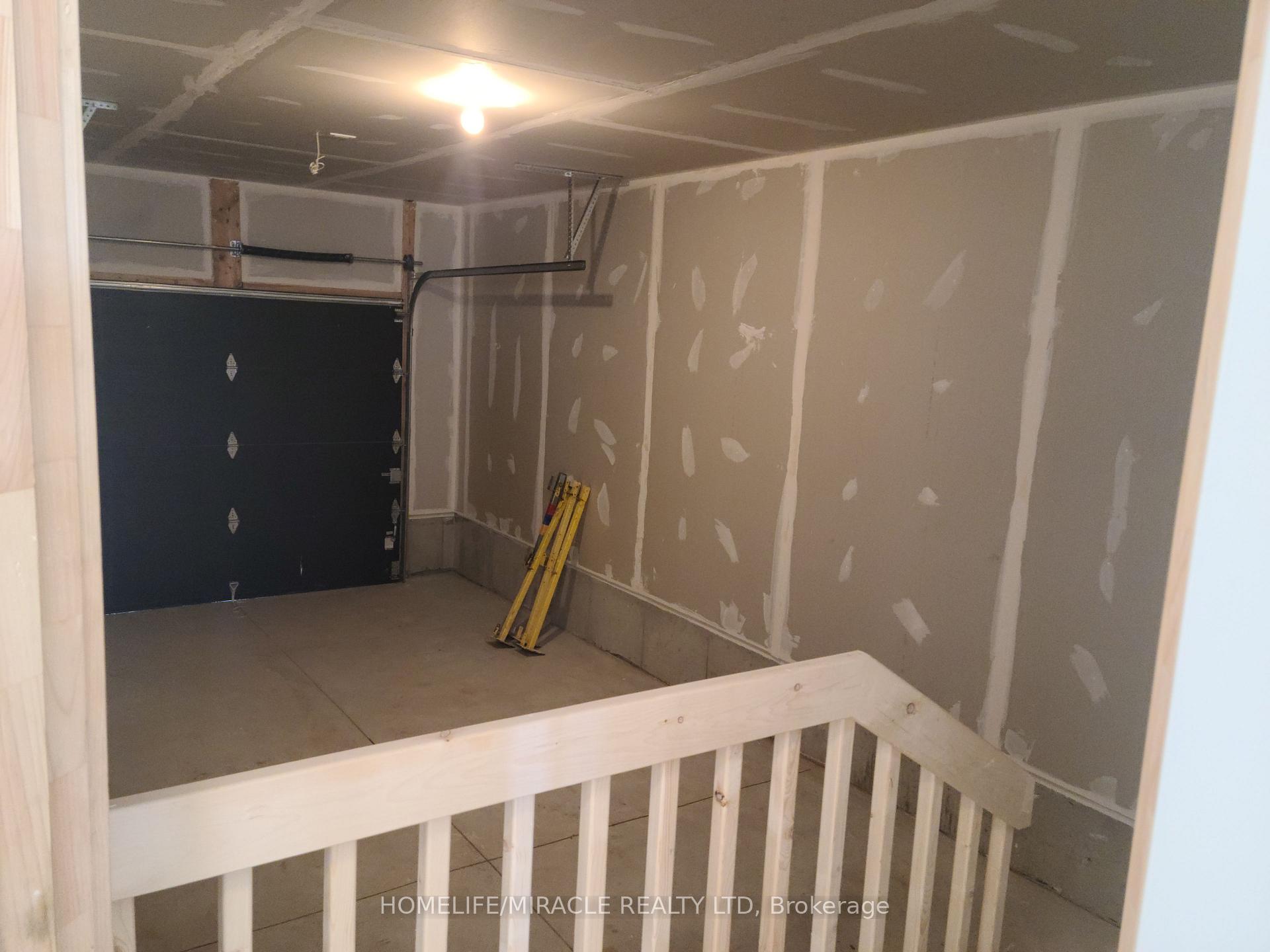Photo 29 of 117 Mattingley Street, Brant, Paris — HOMEH