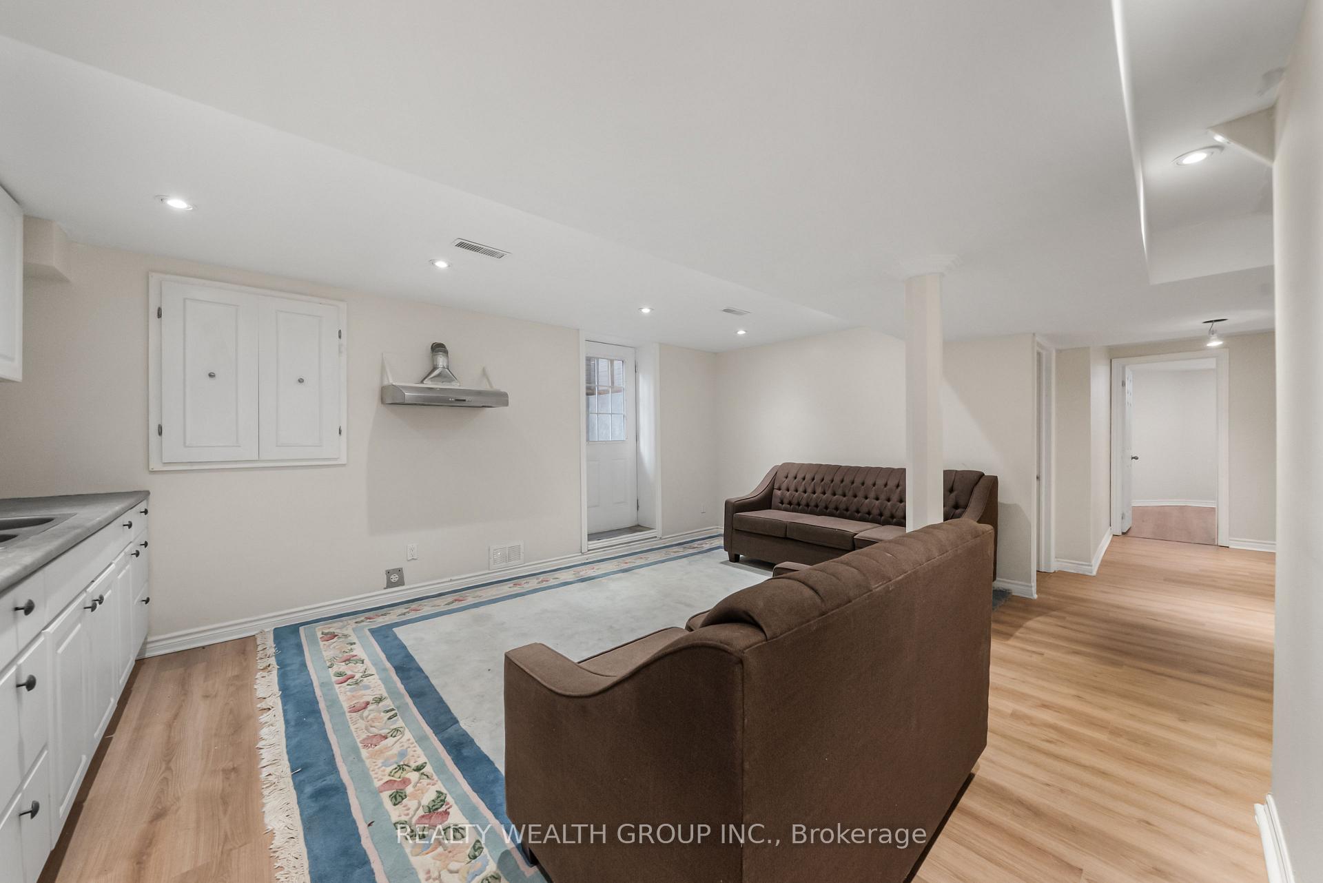Photo 34 of 514 Grove Street E, Barrie, Grove East — HOMEH