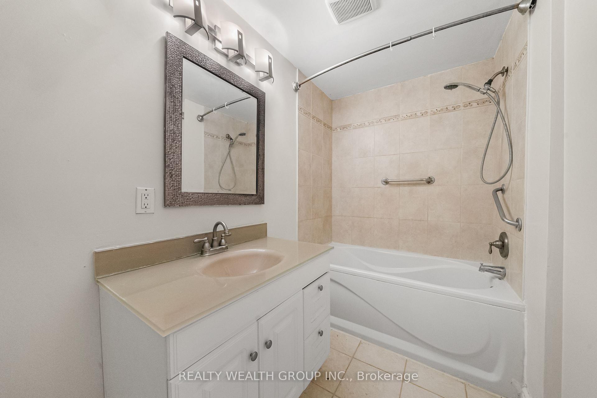 Photo 42 of 514 Grove Street E, Barrie, Grove East — HOMEH