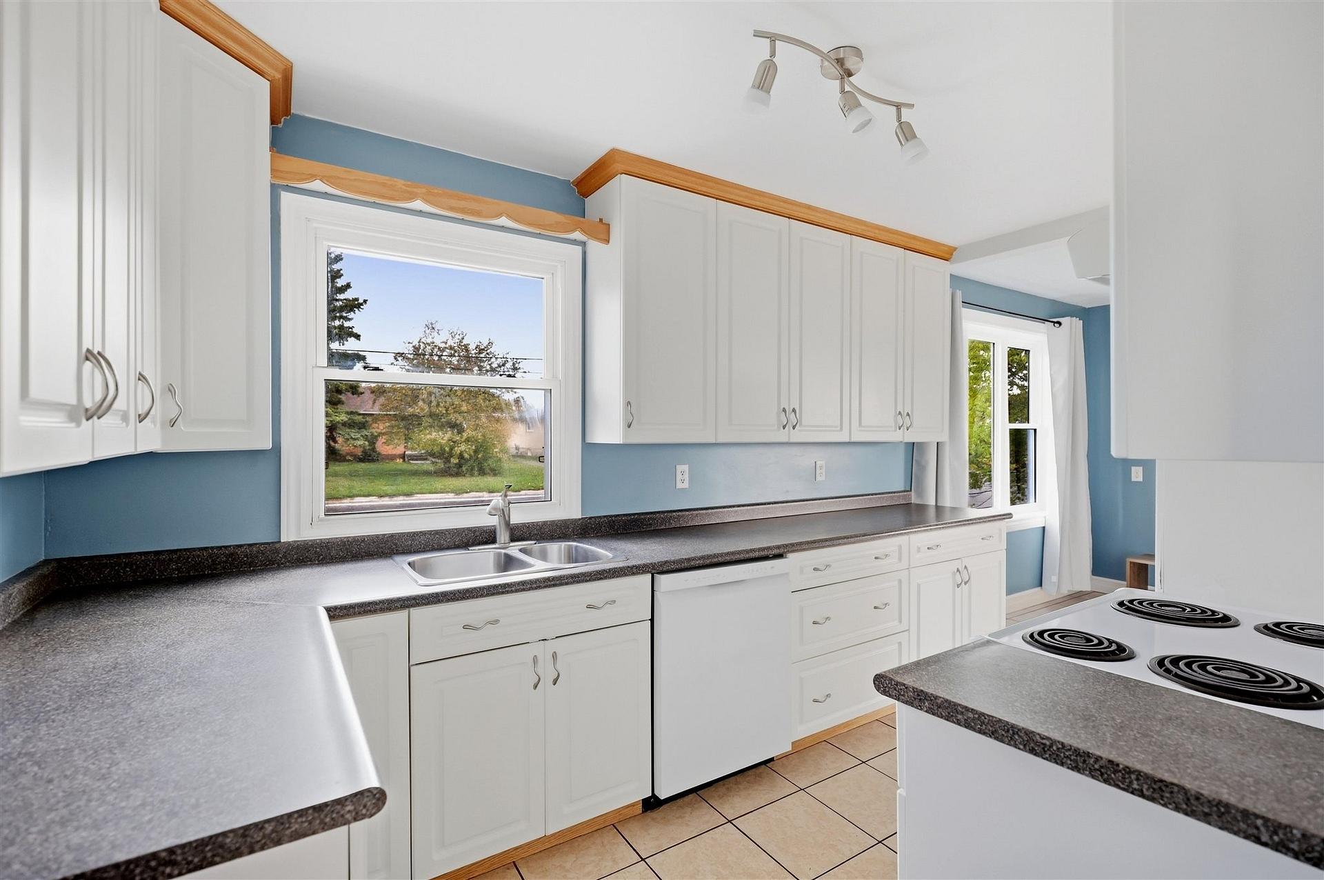 Photo 7 of 148 Cunningham Road, Sault Ste Marie, Ward 2 — HOMEH