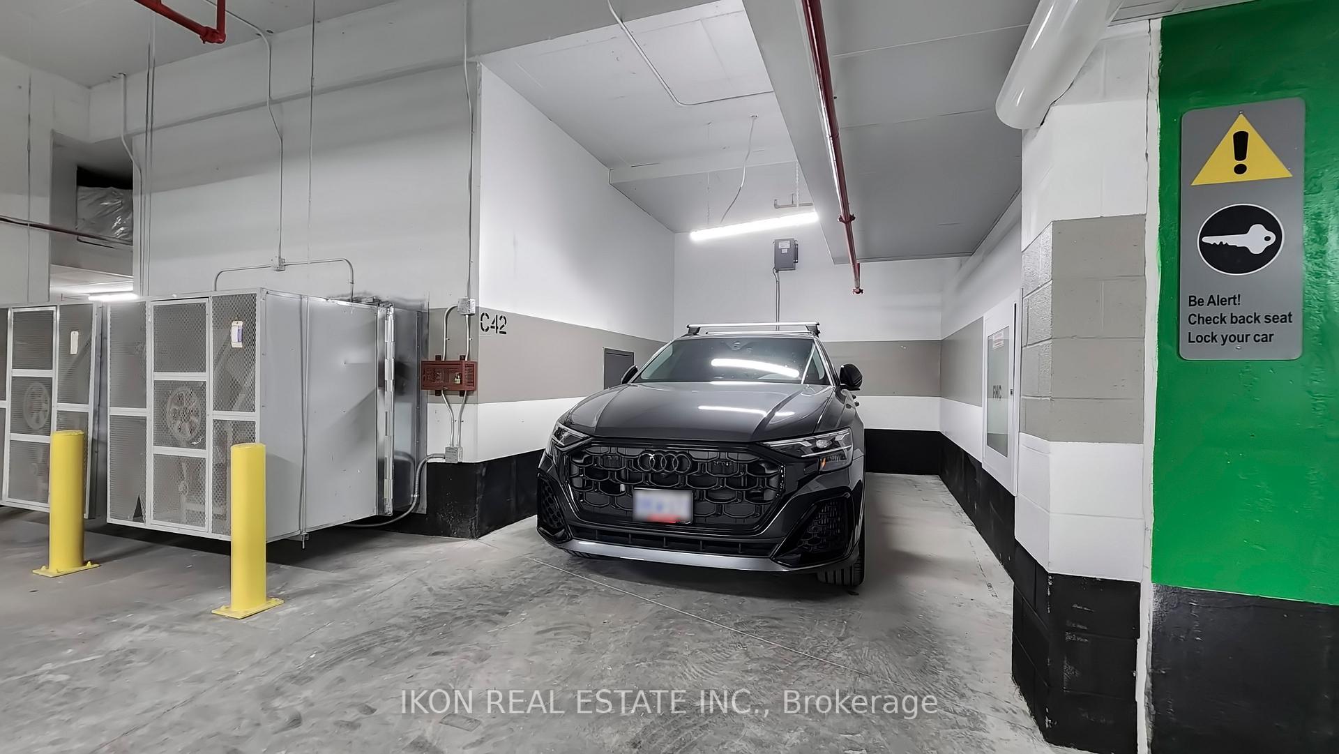 Photo 24 of Unit 912, 425 Front St East Street, Toronto, Waterfront Communities — HOMEH