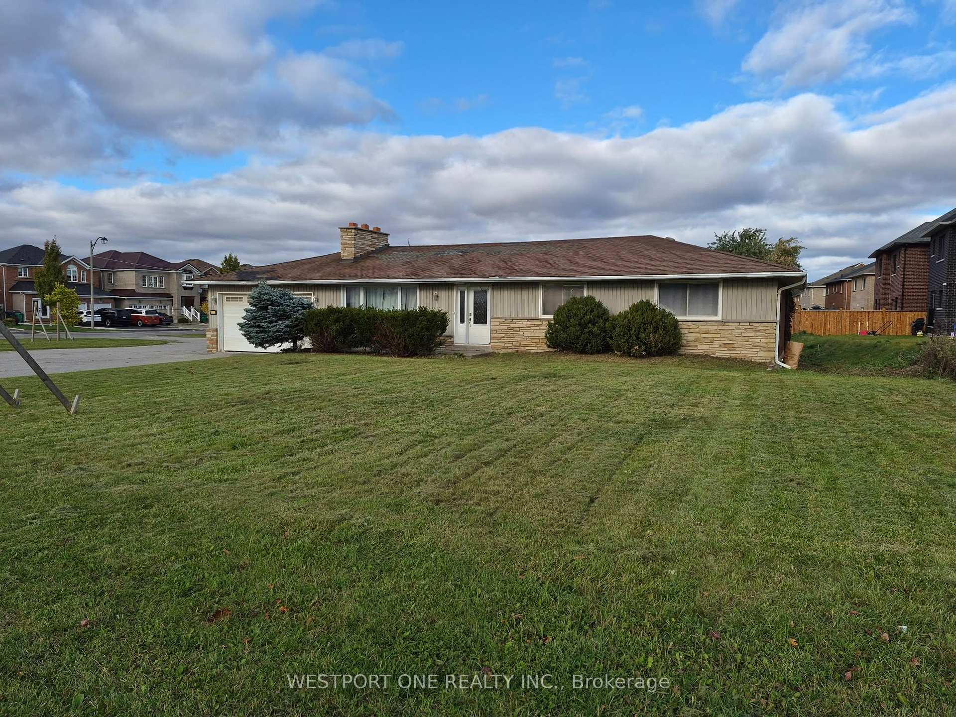 Photo of 10799 Creditview Road