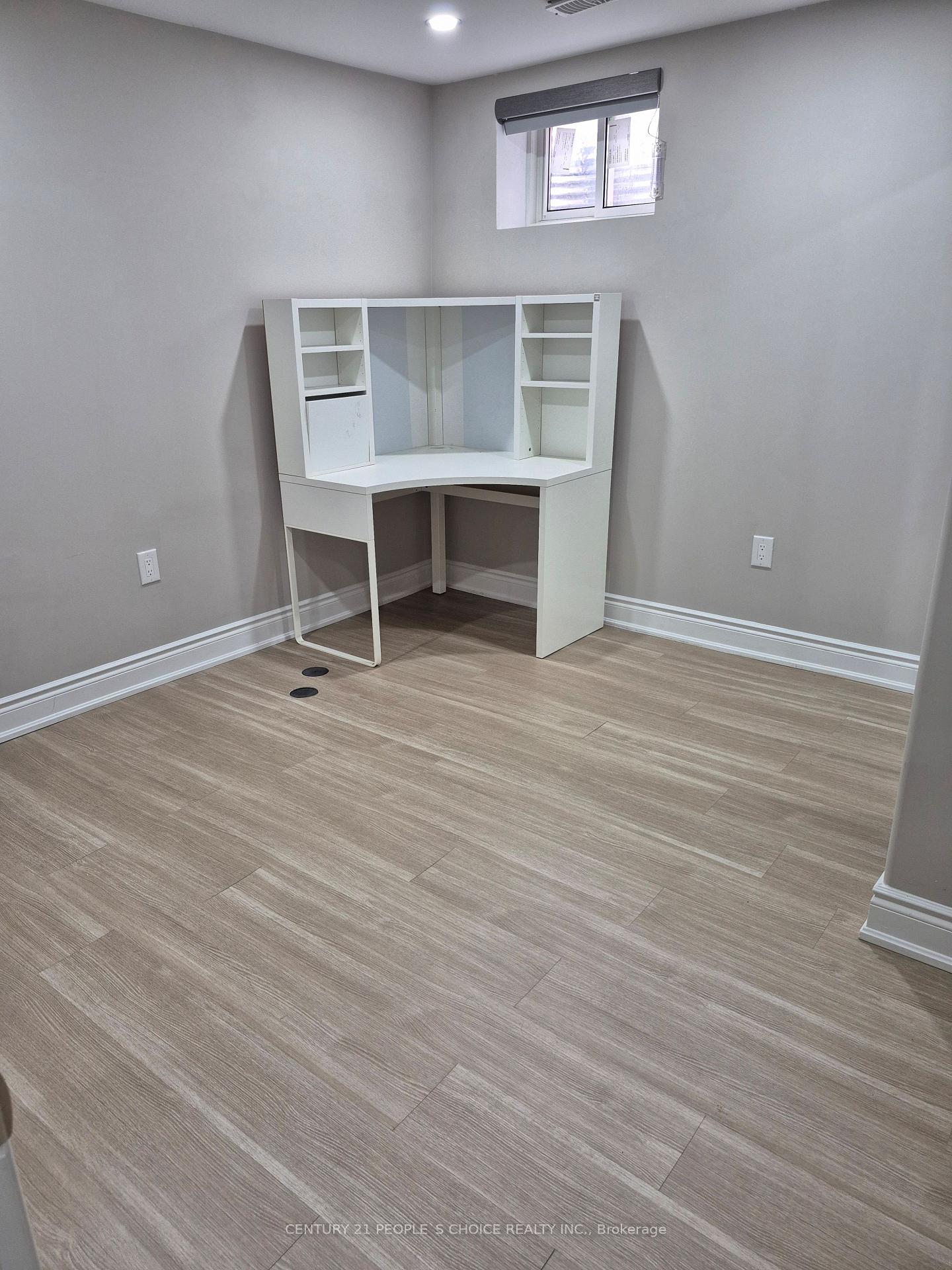 Photo 6 of Unit BSMNT, 162 Valleyway Drive, Brampton, Credit Valley — HOMEH
