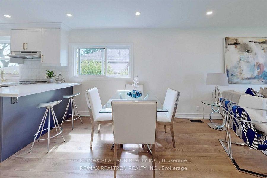Photo 11 of 3151 St Clair Avenue E, Scarborough, Clairlea-Birchmount — HOMEH