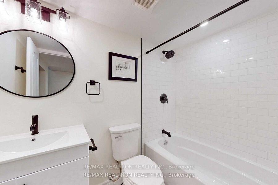 Photo 28 of 3151 St Clair Avenue E, Scarborough, Clairlea-Birchmount — HOMEH