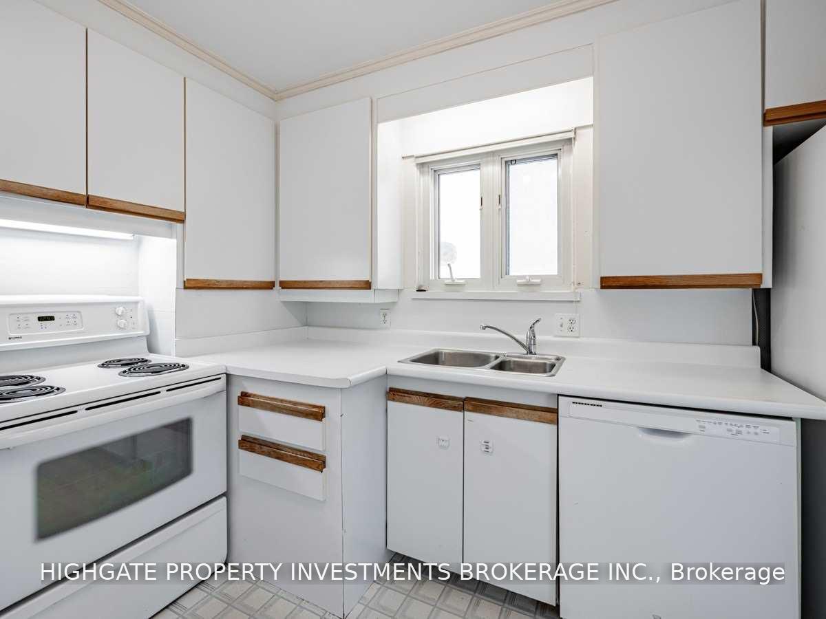 Photo 15 of 323 Rumsey Road, Toronto, Leaside — HOMEH