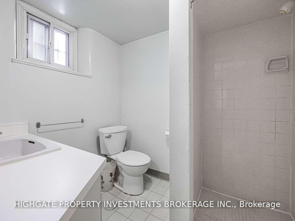 Photo 18 of 323 Rumsey Road, Toronto, Leaside — HOMEH