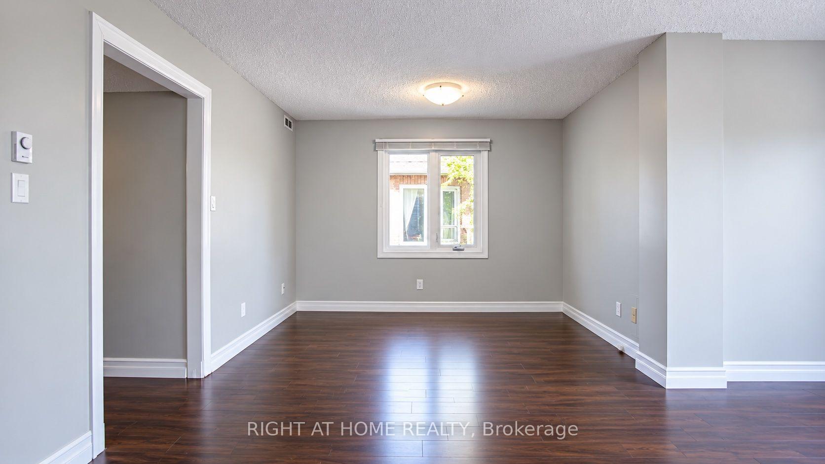 Photo 4 of Unit 56, 508 Essa Road, Barrie, Holly — HOMEH