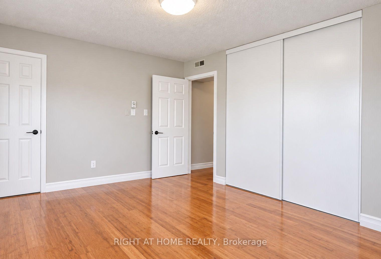 Photo 11 of Unit 56, 508 Essa Road, Barrie, Holly — HOMEH