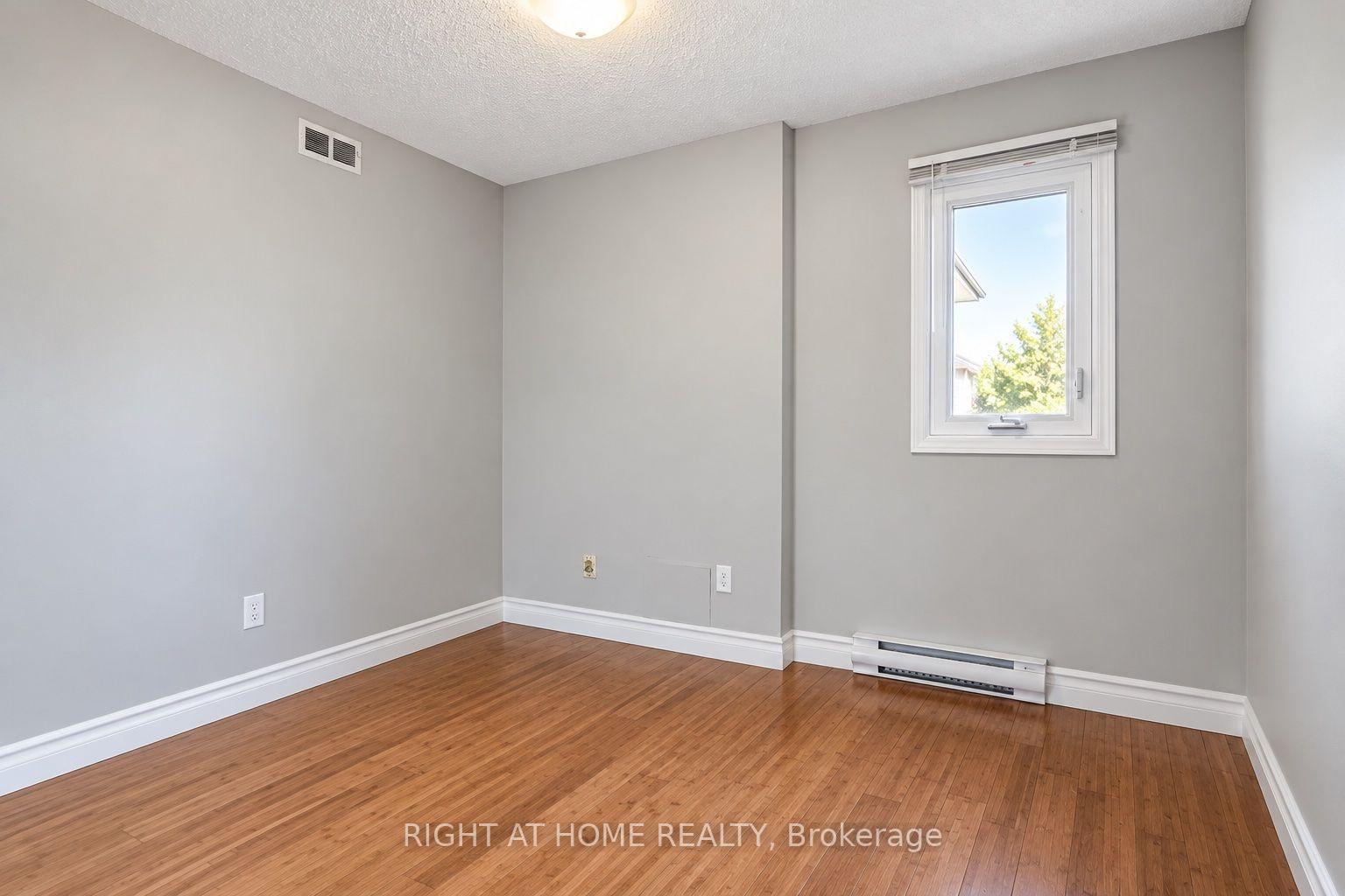 Photo 18 of Unit 56, 508 Essa Road, Barrie, Holly — HOMEH