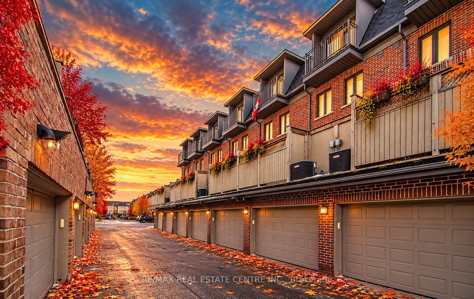 Photo 4 of 30 Cormier Heights, Etobicoke, Mimico — HOMEH