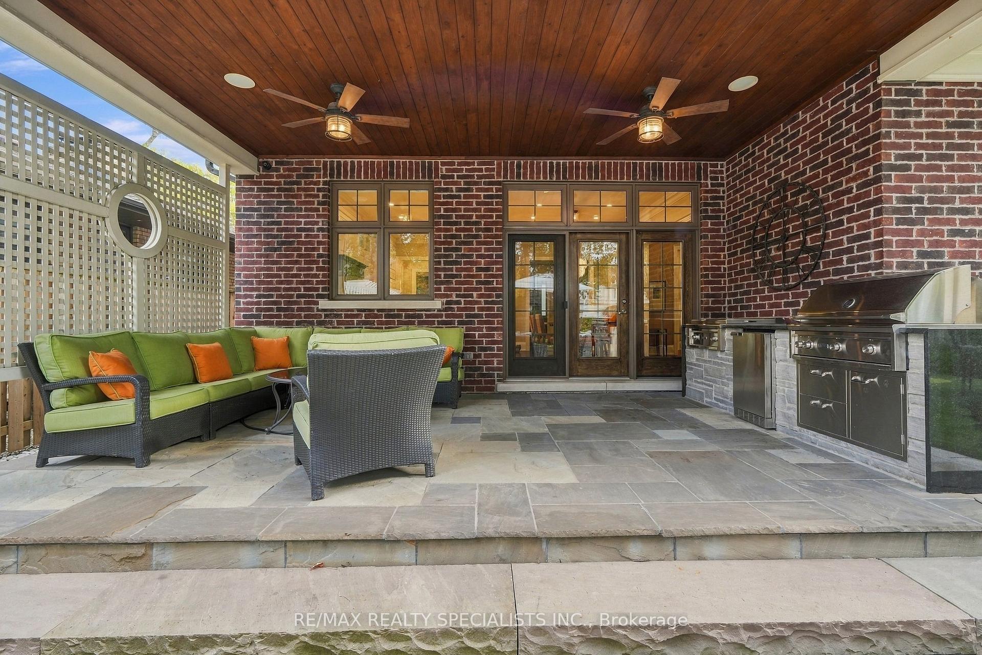 Photo 38 of 53 Cumberland Drive, Mississauga, Port Credit — HOMEH