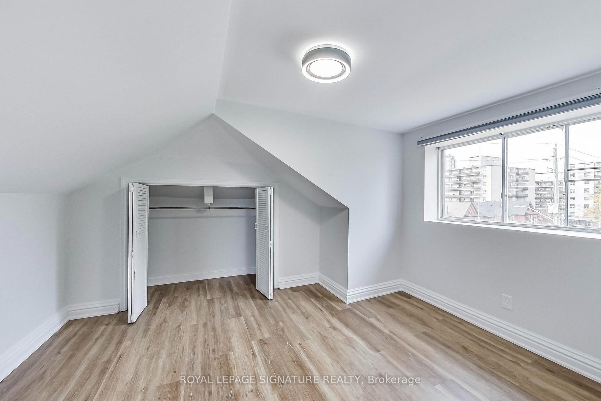 Photo 11 of Unit 4, 102 West Avenue S, Hamilton, Corktown — HOMEH