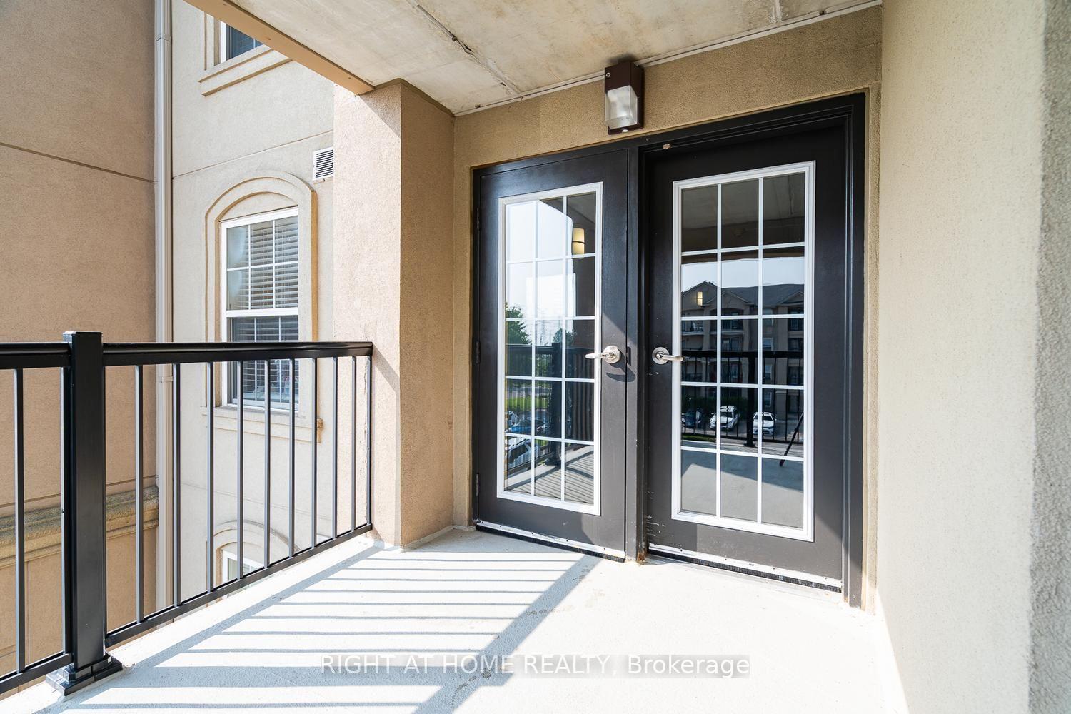 Photo 3 of Unit 302, 1471 Maple Avenue, Milton, Dempsey — HOMEH
