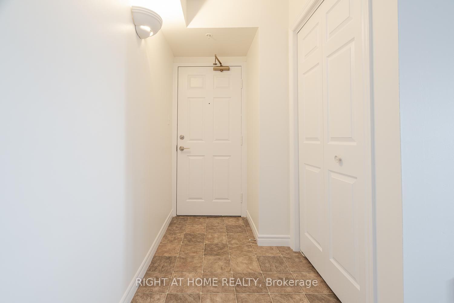 Photo 5 of Unit 302, 1471 Maple Avenue, Milton, Dempsey — HOMEH