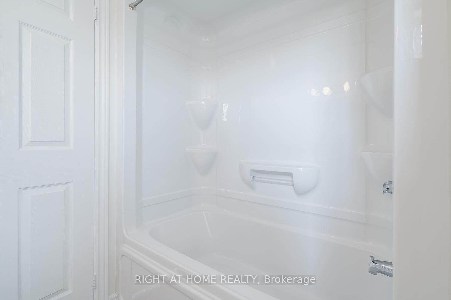 Photo 19 of Unit 302, 1471 Maple Avenue, Milton, Dempsey — HOMEH