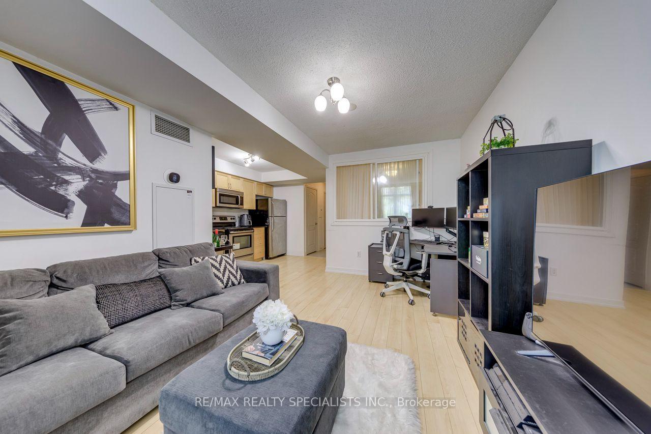 Photo 17 of Unit 103, 812 Landsdowne Avenue, Toronto, Dovercourt-Wallace Emerson-Junction — HOMEH