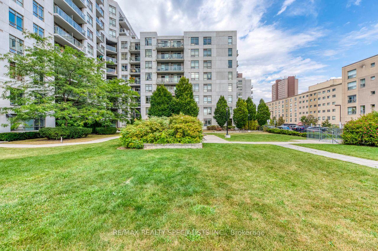 Photo 31 of Unit 103, 812 Landsdowne Avenue, Toronto, Dovercourt-Wallace Emerson-Junction — HOMEH
