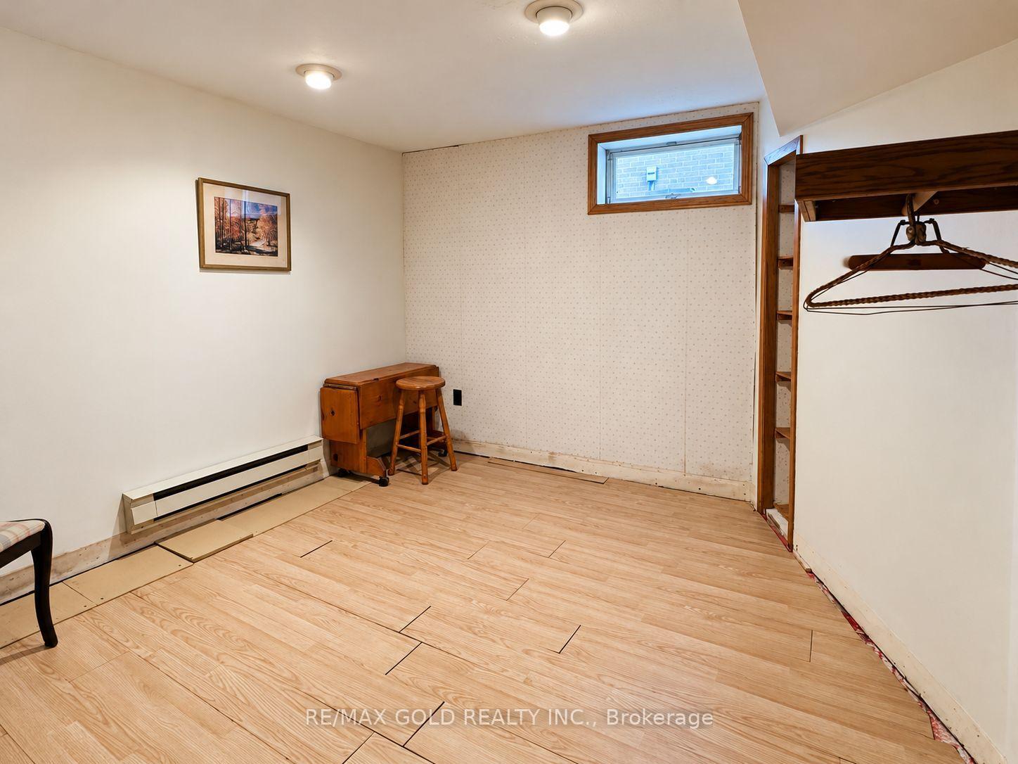 Photo 14 of 6964 Justine Drive, Mississauga, Malton — HOMEH
