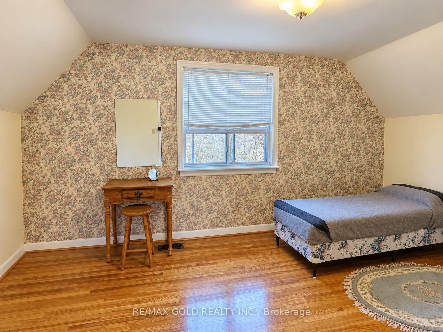 Photo 21 of 6964 Justine Drive, Mississauga, Malton — HOMEH