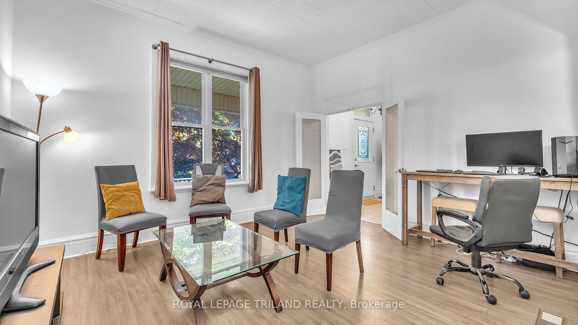 Photo 8 of 541 Nelson Street, London, East K — HOMEH