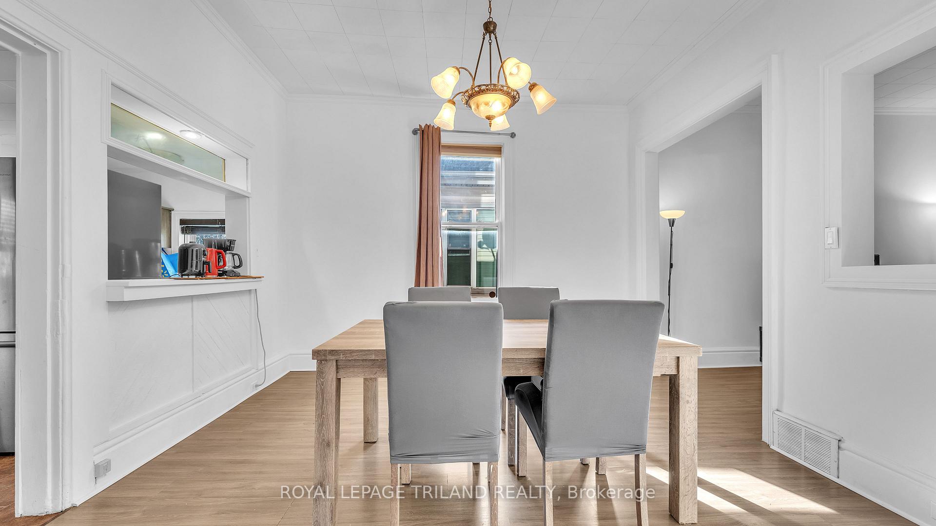 Photo 10 of 541 Nelson Street, London, East K — HOMEH