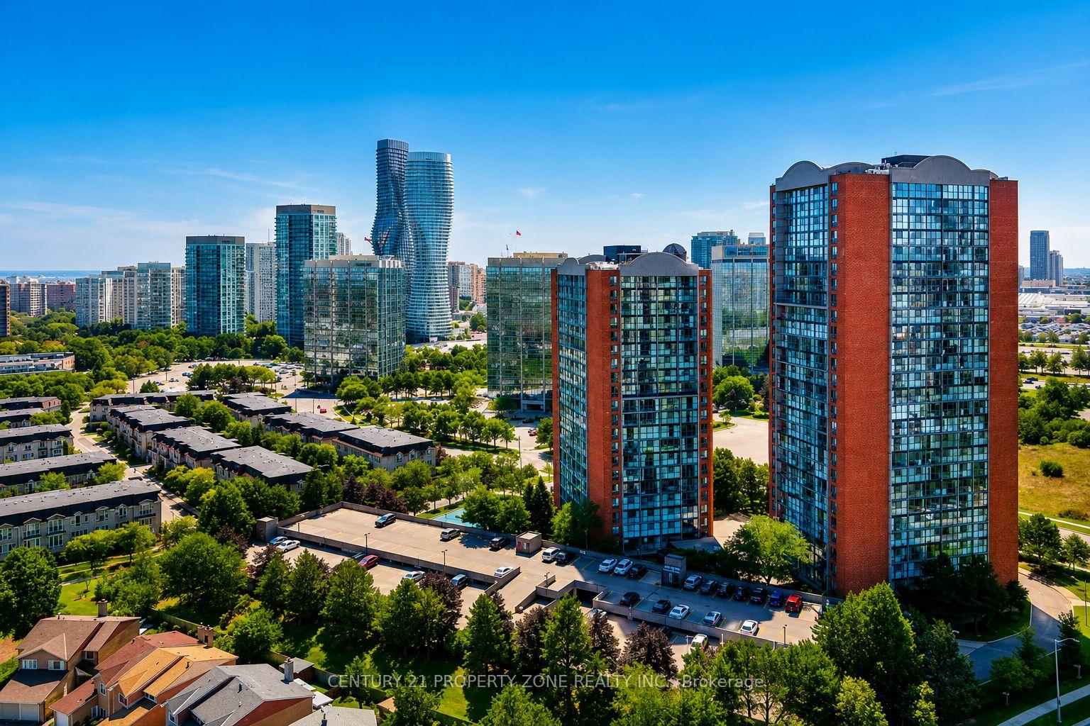 Photo 3 of Unit 115, 4185 Shipp Drive, Mississauga, City Centre — HOMEH