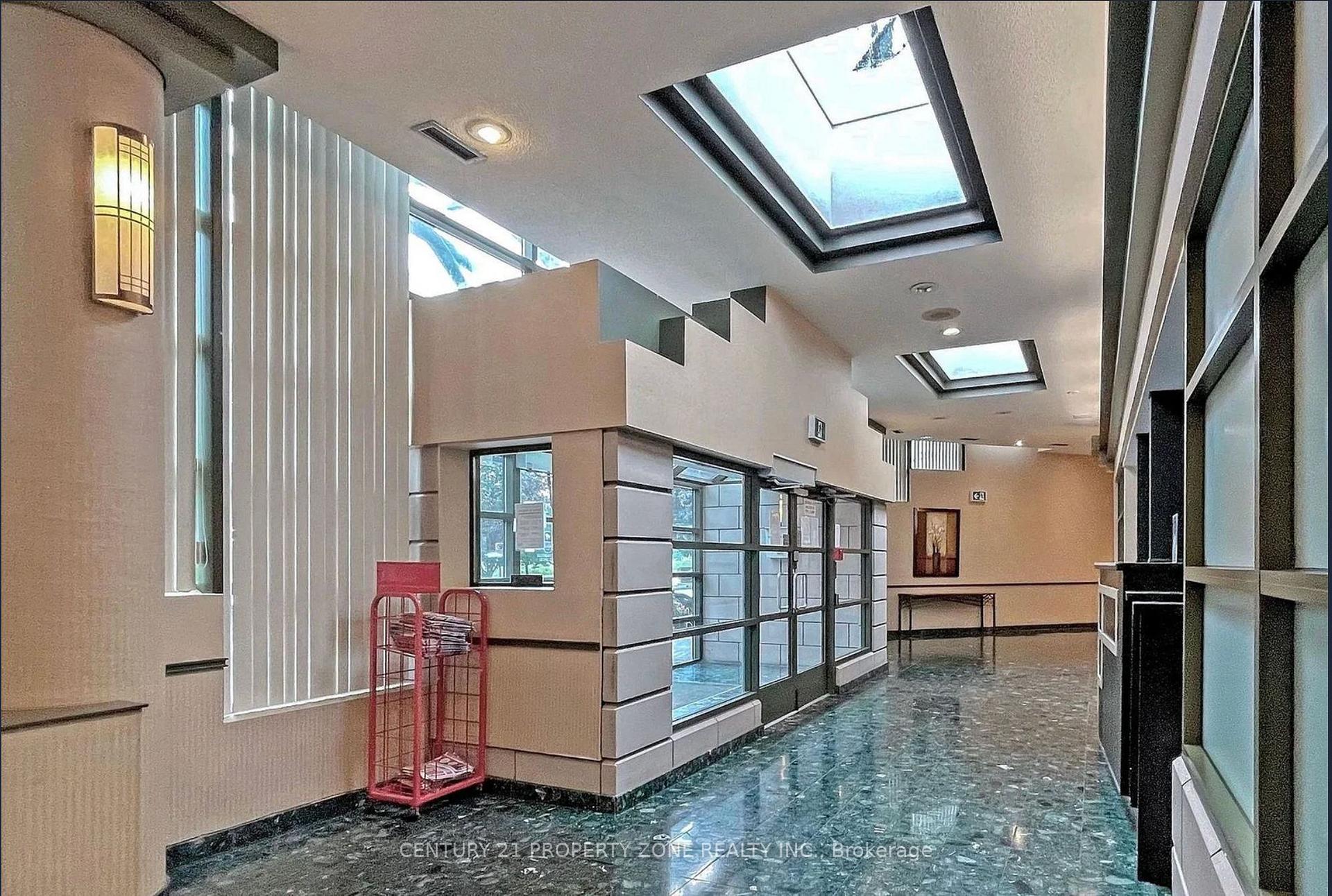Photo 5 of Unit 115, 4185 Shipp Drive, Mississauga, City Centre — HOMEH