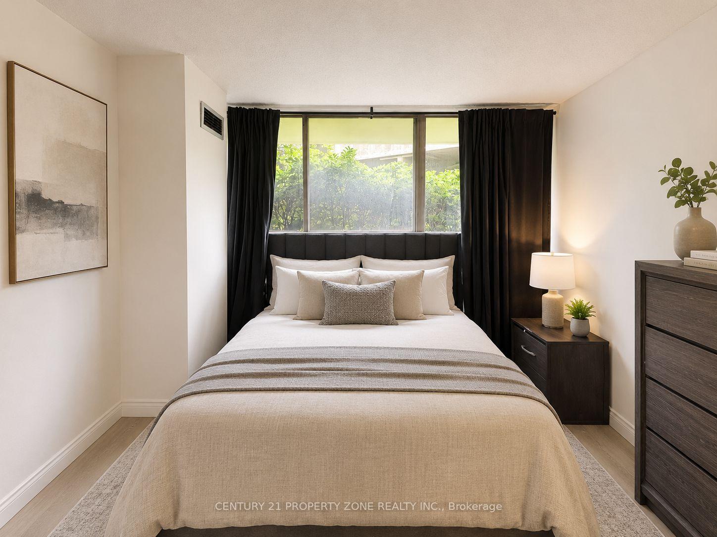 Photo 13 of Unit 115, 4185 Shipp Drive, Mississauga, City Centre — HOMEH