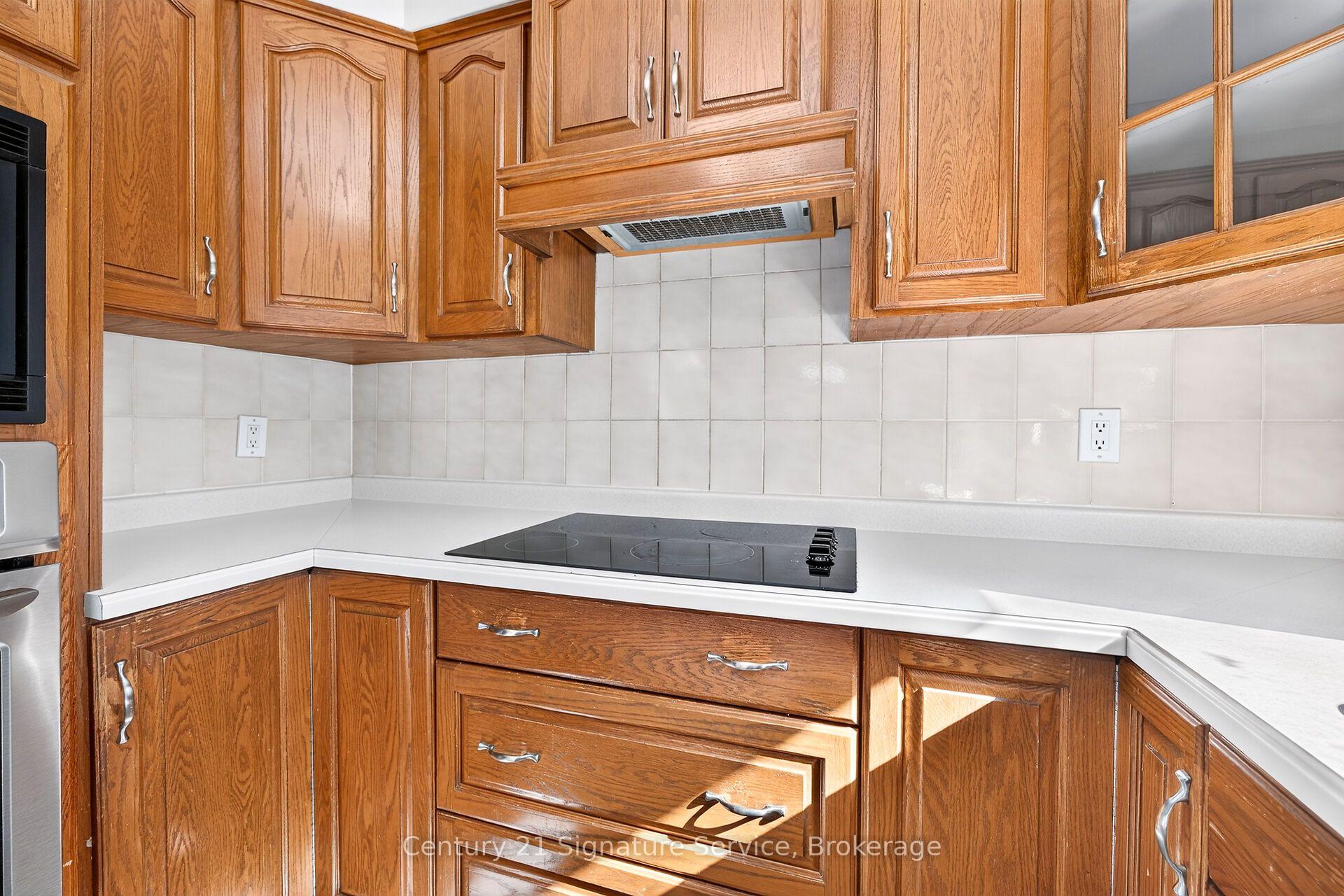 Photo 13 of 11 Fuller Crescent, Thorold, Confederation Heights — HOMEH