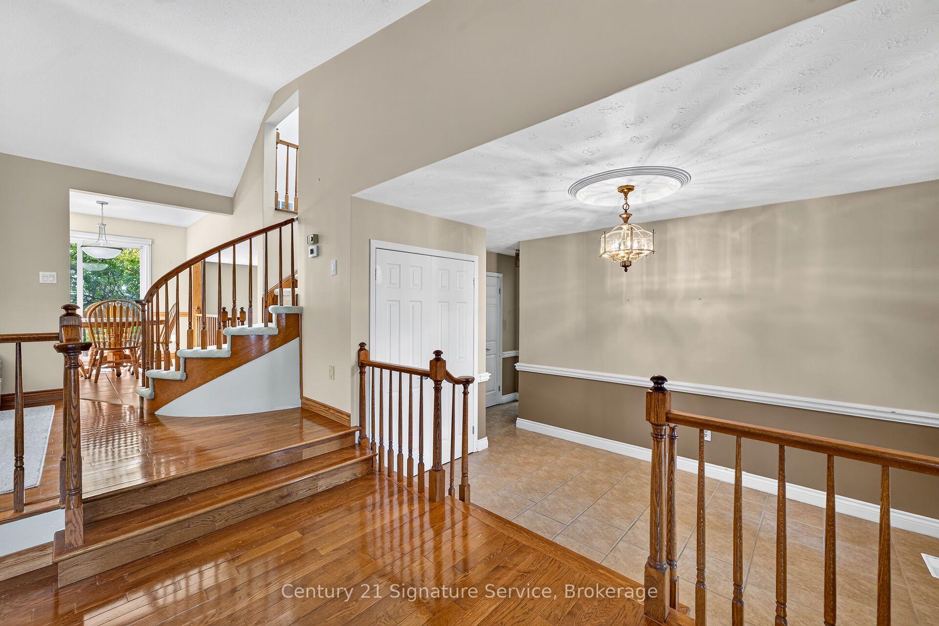 Photo 21 of 11 Fuller Crescent, Thorold, Confederation Heights — HOMEH