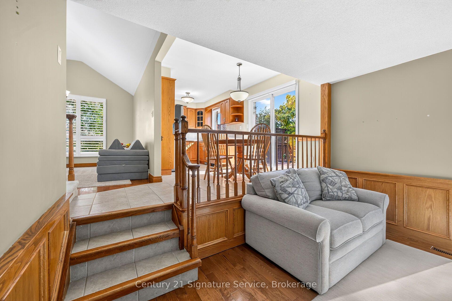 Photo 38 of 11 Fuller Crescent, Thorold, Confederation Heights — HOMEH