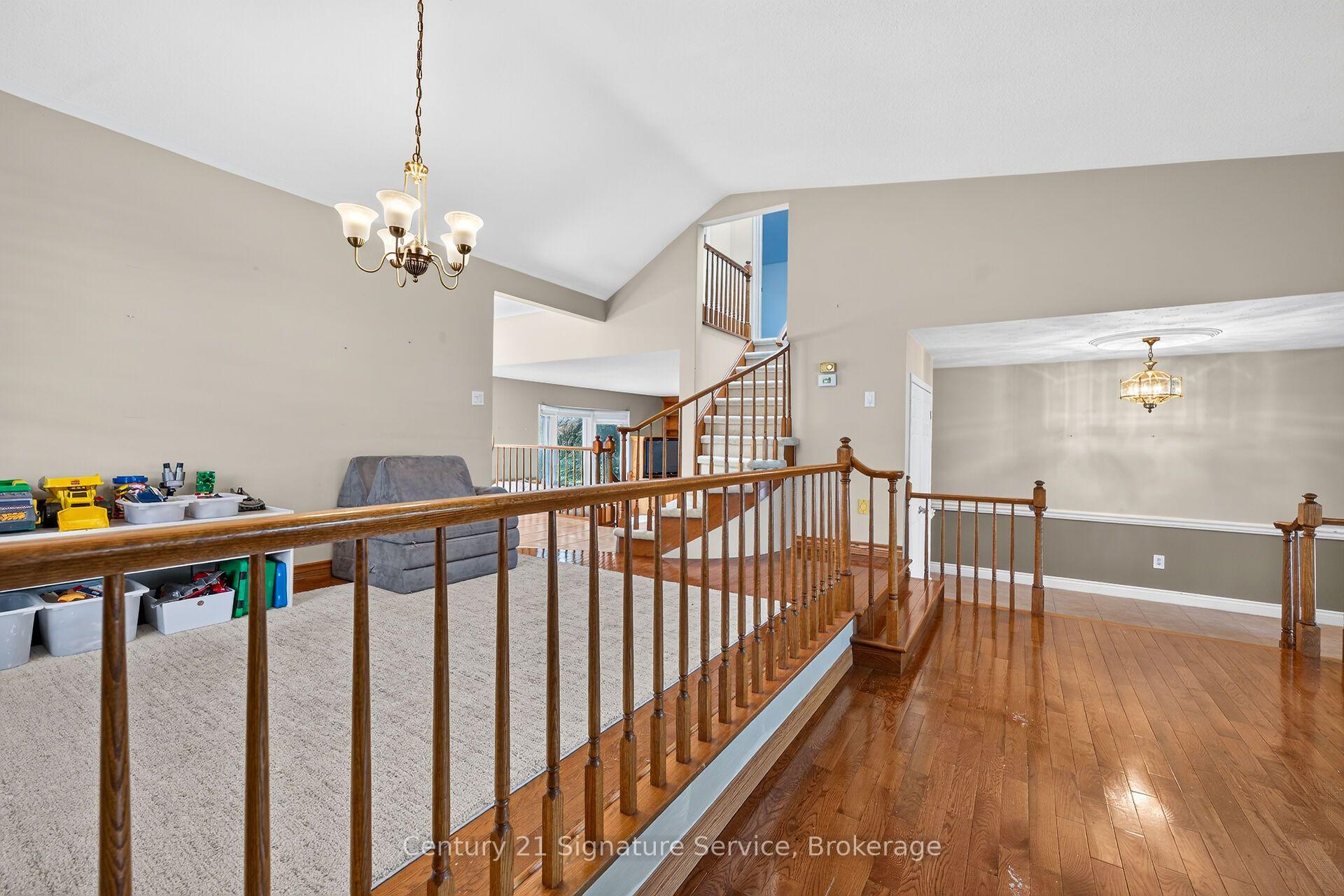 Photo 39 of 11 Fuller Crescent, Thorold, Confederation Heights — HOMEH