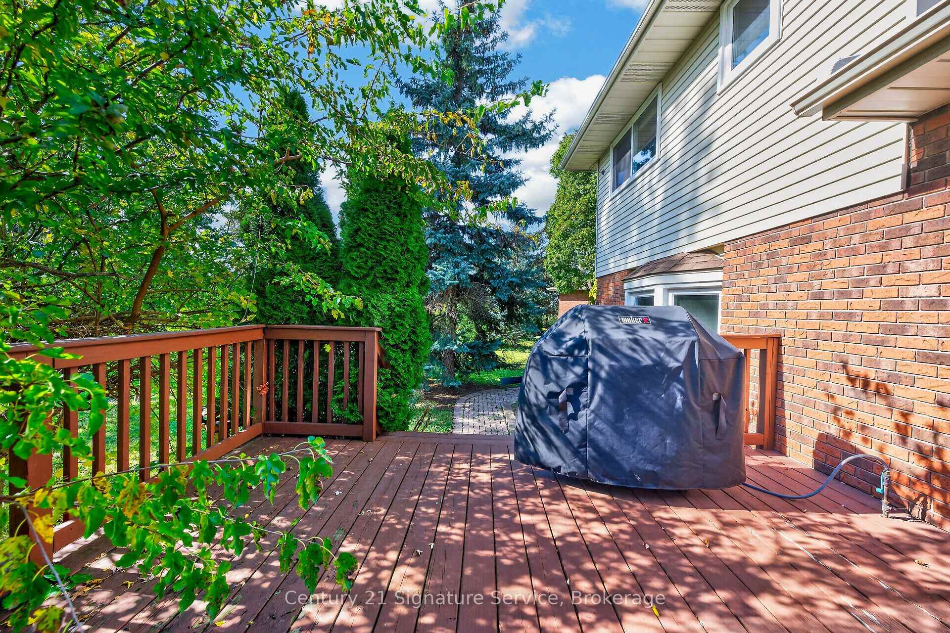 Photo 43 of 11 Fuller Crescent, Thorold, Confederation Heights — HOMEH