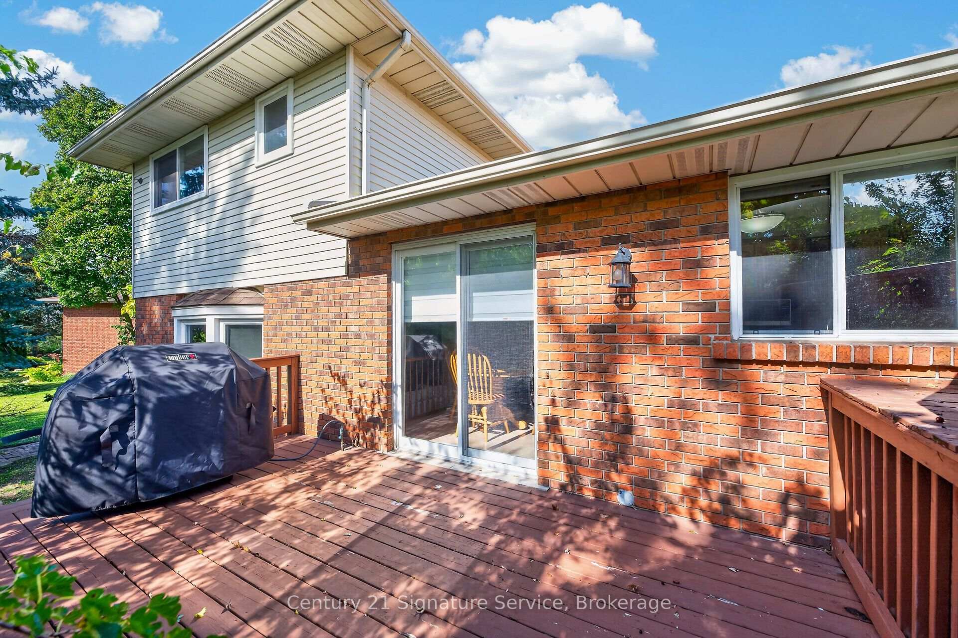 Photo 44 of 11 Fuller Crescent, Thorold, Confederation Heights — HOMEH