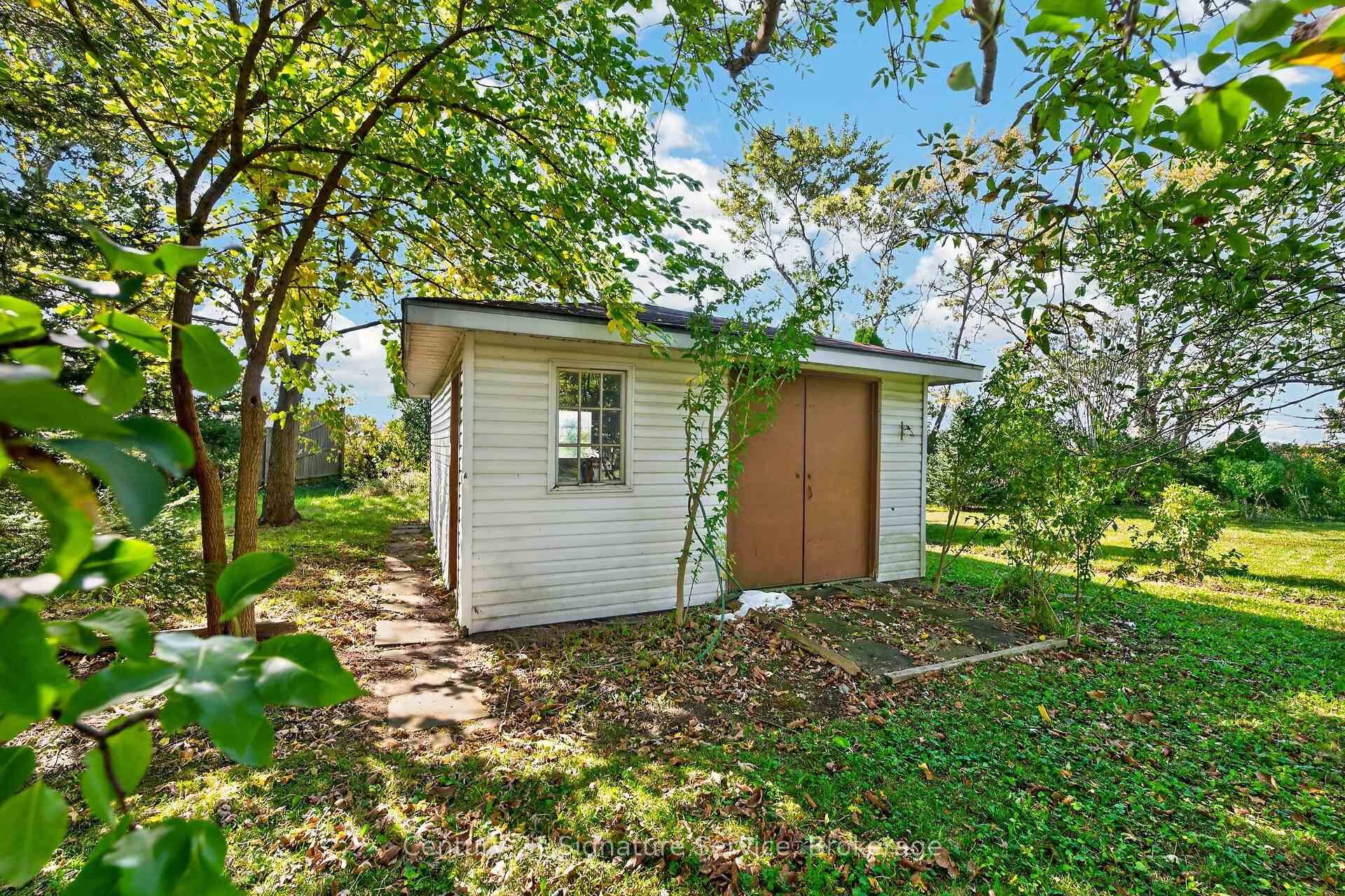 Photo 46 of 11 Fuller Crescent, Thorold, Confederation Heights — HOMEH